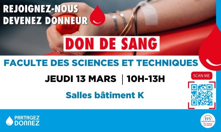 4 jeunes étudiants discutent autour d'une collation